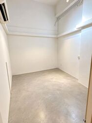 Kallang Place (D12), Factory #625890201